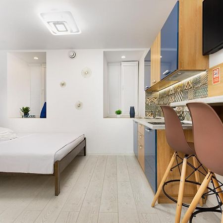 Suites On Chaikovskogo Odessa Ngoại thất bức ảnh