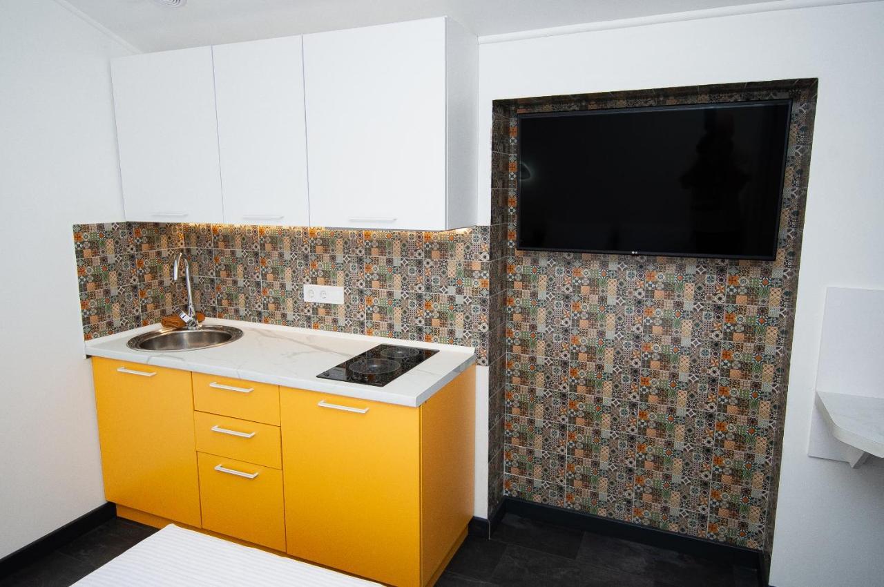 Suites On Chaikovskogo Odessa Ngoại thất bức ảnh